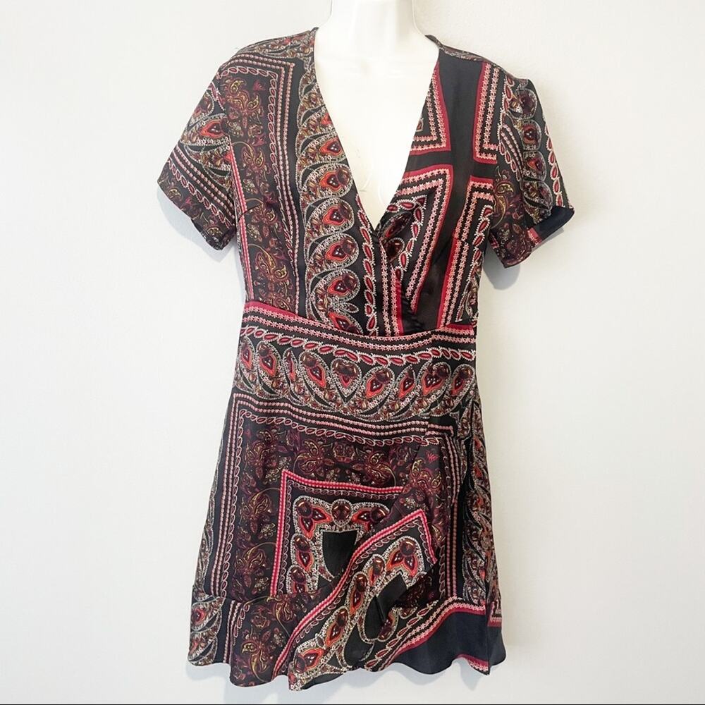 Missguided dark paisley frill detail tea dress short sleeve mini NWT size 4